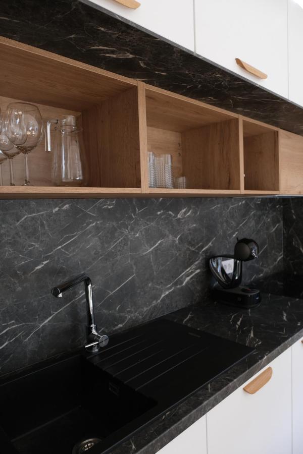 Apartments Emona Free Parking & Gym Λιουμπλιάνα Εξωτερικό φωτογραφία